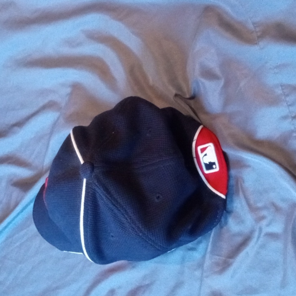 Boston Red Sox ball cap - Picture 3 of 8